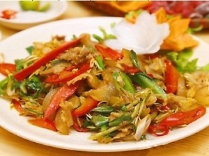 Bò xào sả ớt