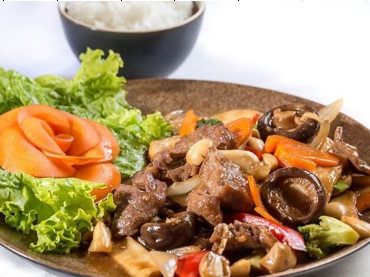 Bò xào hành nấm
