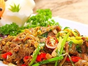 Dê xào lăn
