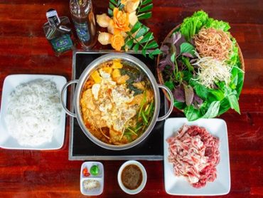 Lẩu riêu cua bắp bò