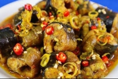 Lươn xào sả ớt　（ウナギのレモングラスと唐辛子炒め）