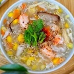 Súp Cua Gà Xé 鶏肉とカニスープ