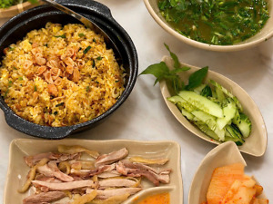 Cơm Đảo Gà Xé Phay