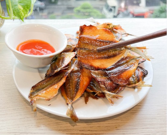 Cá chỉ vàng