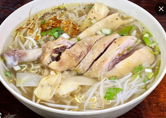 Bún Đùi Gà